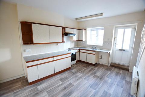 2 bedroom flat to rent - Courtyard Mews, Newton Square, Bampton, Devon, EX16