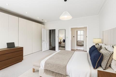 5 bedroom terraced house to rent, Cranley Place, South Kensington, London, SW7