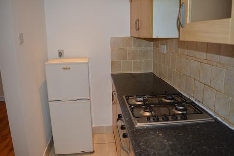 1 bedroom ground floor flat to rent, 1 Bedroom Ground Floor Flat, Town Centre