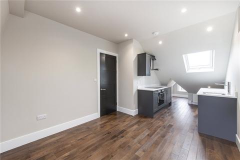 2 bedroom apartment to rent, Trinity Road, London, SW17