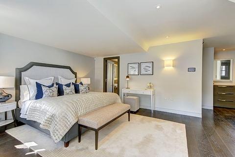 2 bedroom flat to rent, Duke Street, Mayfair, W1K