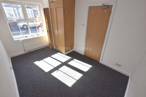 undefined, Brighton Road, Reading