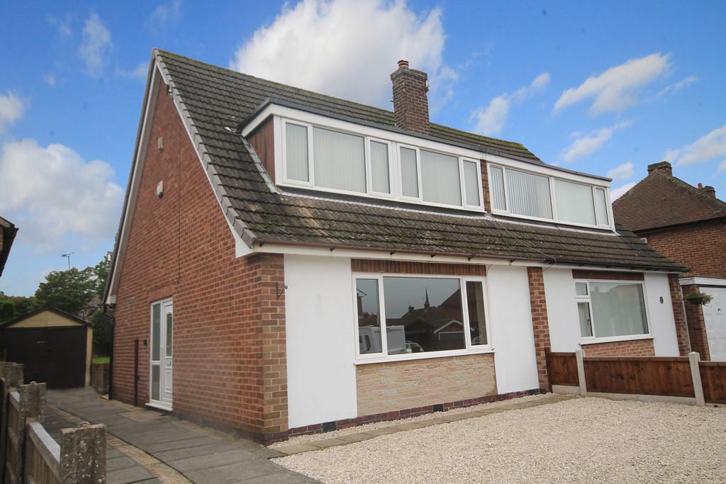 Stonehill, Castle Donington, Derby 3 bed semidetached house £750 pcm (£173 pw)