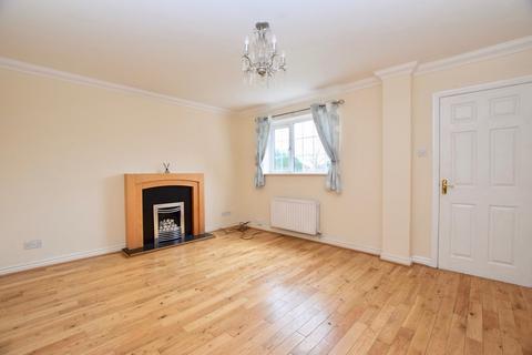 3 bedroom terraced house to rent, Kilnwick Road