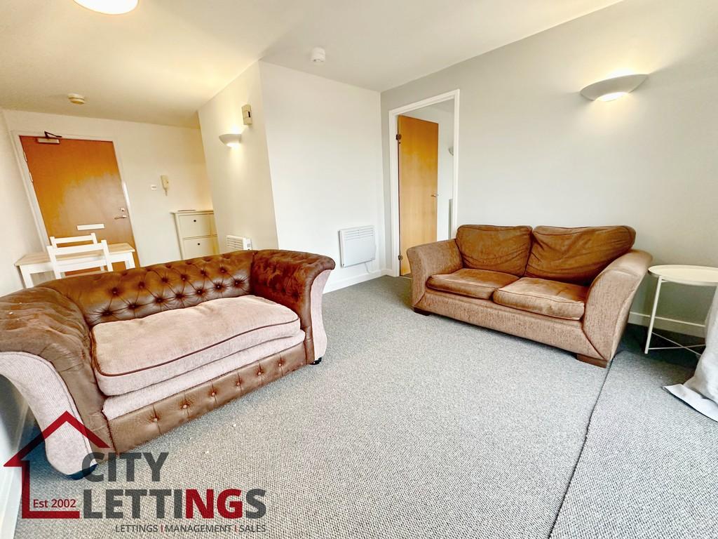 Apartment in Nottingham, The Park - View 3