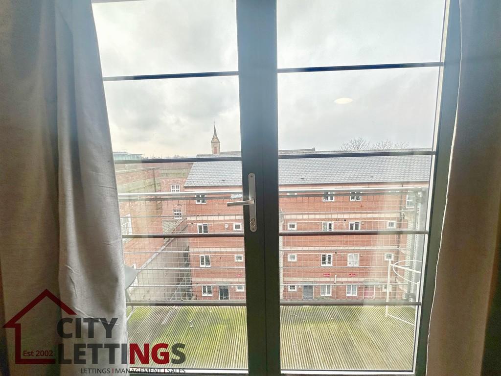 Apartment in Nottingham, The Park - View 5