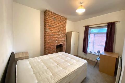3 bedroom end of terrace house to rent - Sydney Road, Chester, CH1