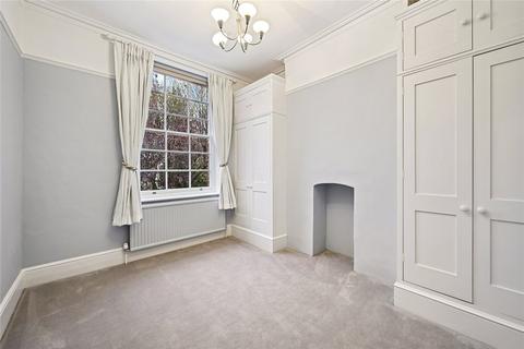 undefined, Woodstock Road, London, W4