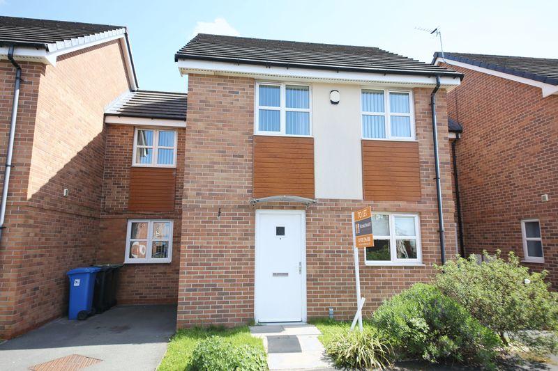 Lockfield, Runcorn 3 bed house £675 pcm (£156 pw)