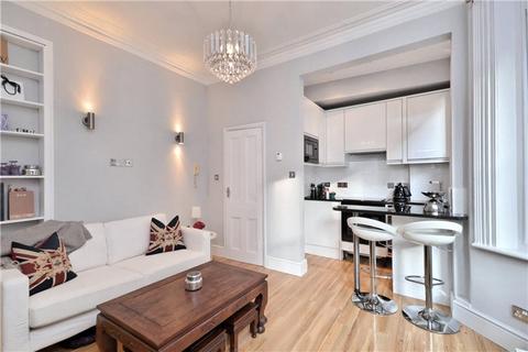 1 bedroom apartment to rent, Buckingham Gate, Westminster, London, SW1E
