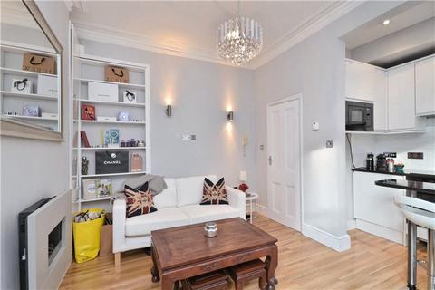 1 bedroom apartment to rent, Buckingham Gate, Westminster, London, SW1E