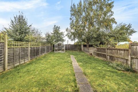 3 bedroom terraced house to rent, Coverton Raod,  Aylesbury,  HP19