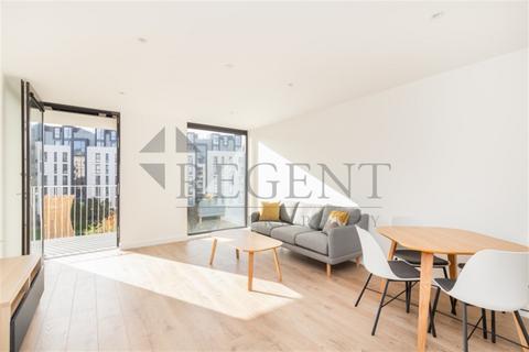 1 bedroom apartment to rent, Merchants House, Stratford, E15