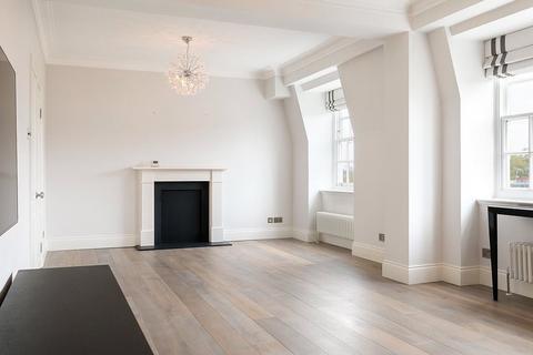3 bedroom apartment to rent, Malvern Court, South Kensington, SW7