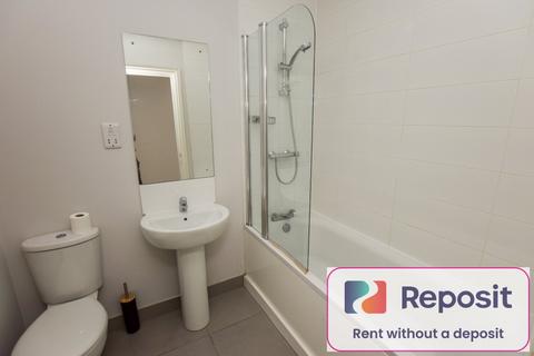 2 bedroom flat to rent, Stamford New Road, Altrincham, Greater Manchester, WA14