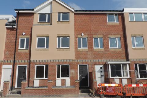 82 Meynell Road, Leicester, LE5 3ND