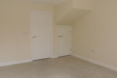 4 bedroom townhouse to rent, 82 Meynell Road, Leicester, LE5 3ND