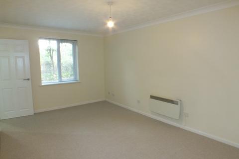 2 bedroom apartment to rent, Chantry Court, Bury St Edmunds IP33