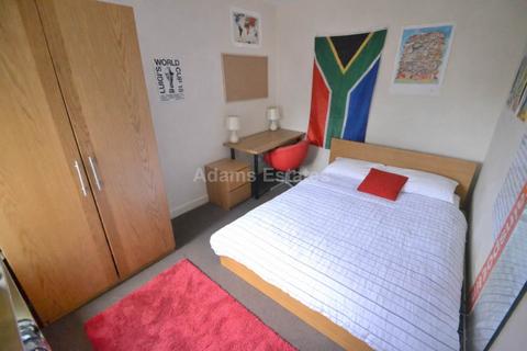 6 bedroom terraced house to rent, Hatherley Road, Reading