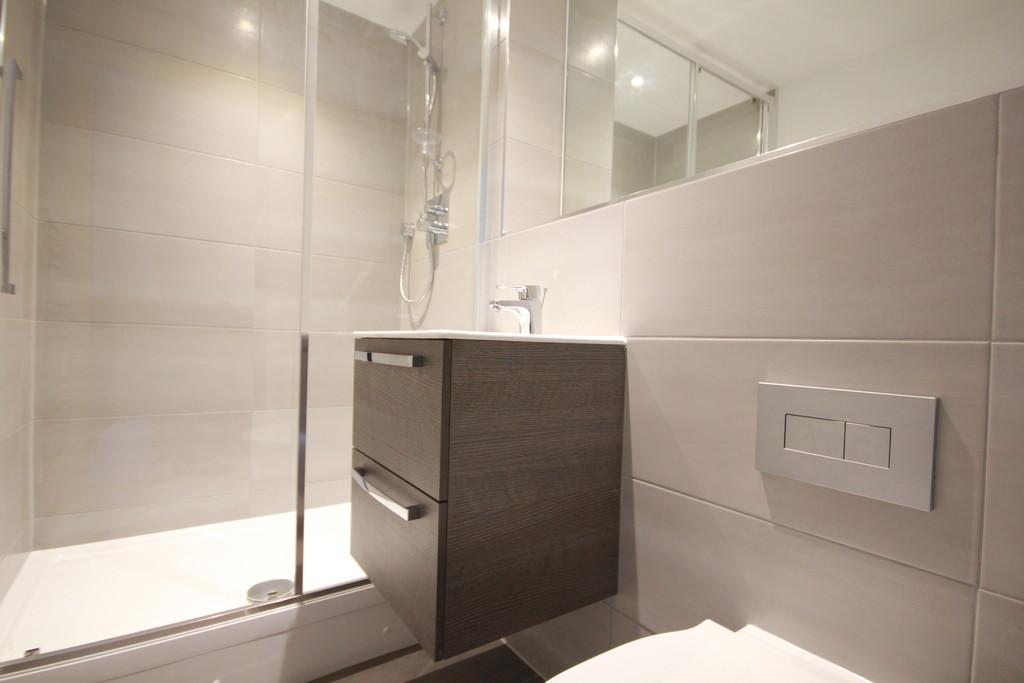 Apartment in Birmingham, West Midlands - More