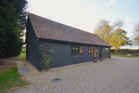 1 bedroom detached house to rent, Cutlers Green, Thaxted