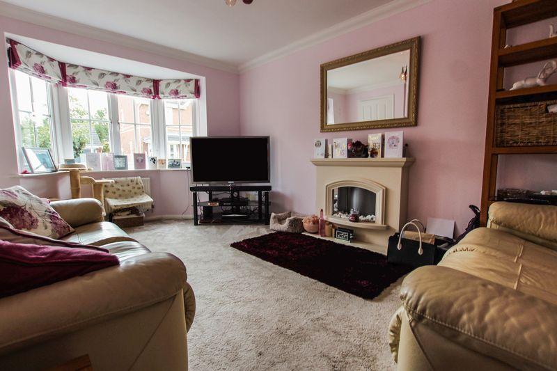 Cherry Tree Drive Brandon Groves South Ockendon 3 bed semidetached