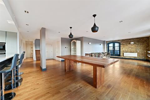 3 bedroom penthouse to rent, Sanctuary Court, Reardon Path, London, E1W