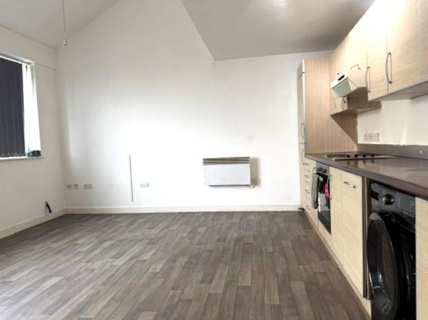 Apartment in Leicester, St Matthew's - View 5
