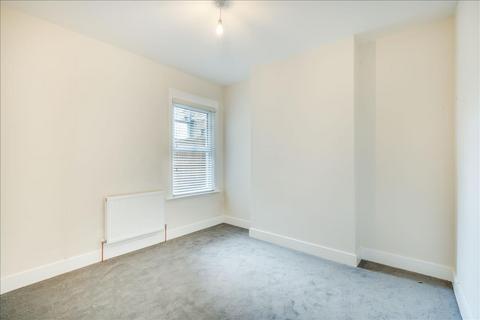 1 bedroom flat to rent, Blandford Road, Beckenham, Kent, BR3