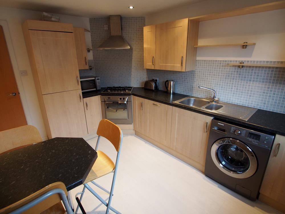 Kitchen (3)