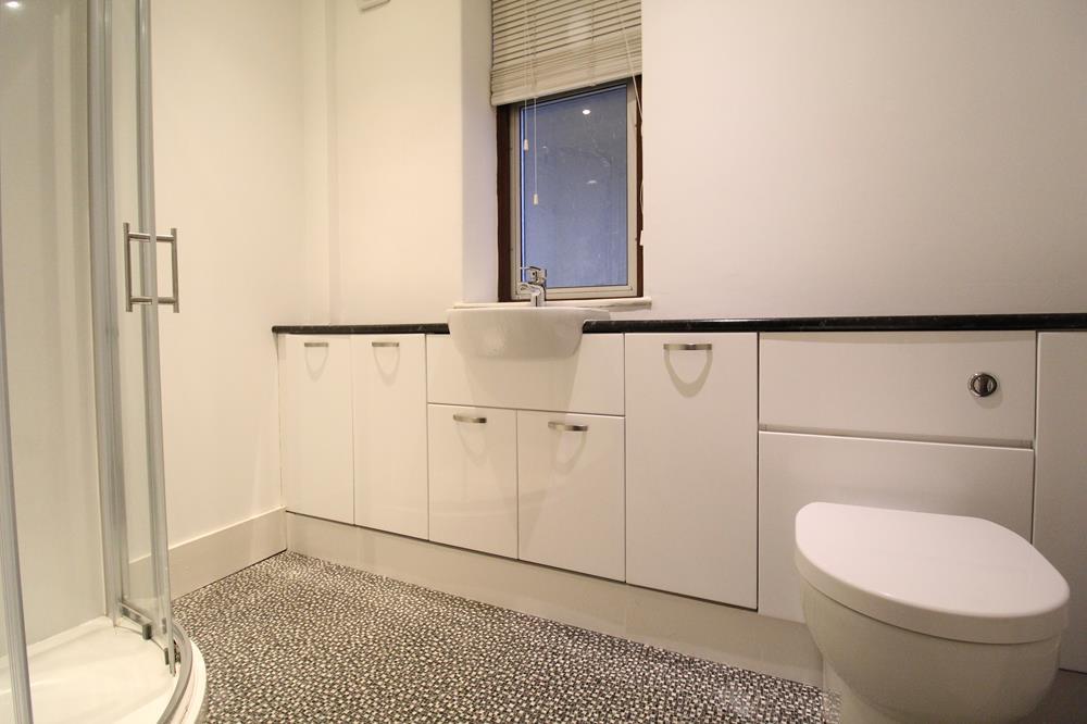 Shower Room 2