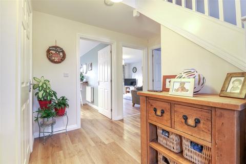 68 Ash Drive, South Molton, EX36 3FA