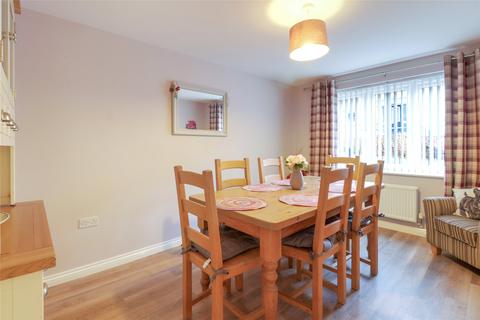 68 Ash Drive, South Molton, EX36 3FA