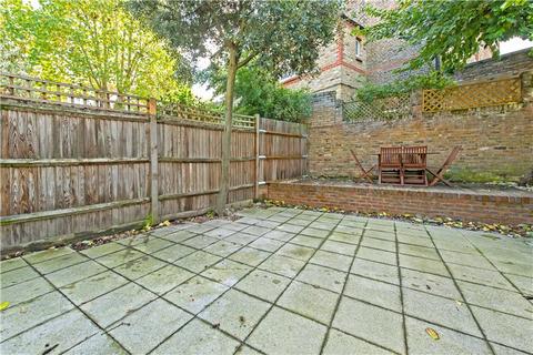 2 bedroom apartment to rent, Hurlingham Road, Fulham, London, SW6