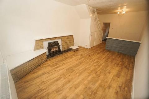 2 bedroom terraced house to rent, Tredgold Street, Horwich