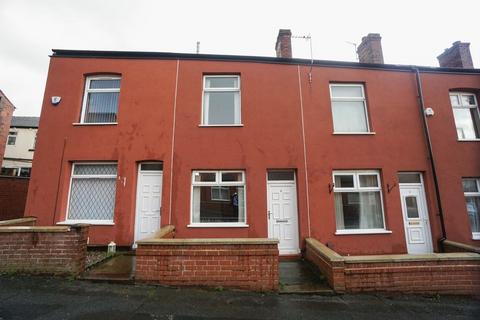 2 bedroom terraced house to rent, Tredgold Street, Horwich