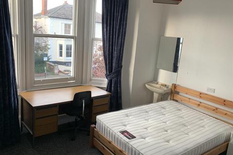 1 bedroom in a house share to rent, Room 35 Acorn House double bedroom