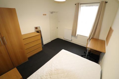 1 bedroom in a house share to rent, Adams Avenue, Abington, Northampton NN1