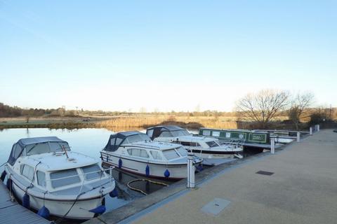 2 bedroom flat to rent, Hinsby Court, Shepherd Drive, Eynesbury, St Neots, Cambridgeshire, PE19