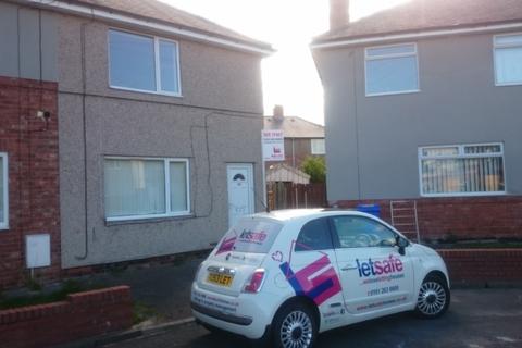 2 bedroom semi-detached house to rent, St. Bedes Place, Blyth.  NE24 4BJ.  *GREAT VALUE*