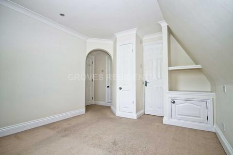 2 bedroom apartment to rent, Grafton Road, New Malden