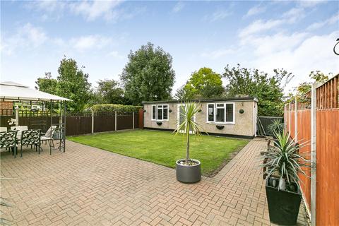 3 bedroom bungalow for sale, The Drive, Ashford, Surrey, TW15