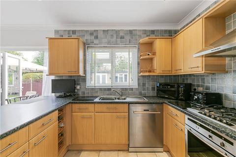 13 The Drive, Ashford, TW15 1SJ