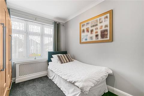 13 The Drive, Ashford, TW15 1SJ