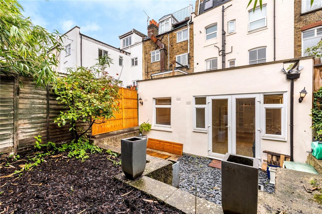 Forest Hill Road, East Dulwich, London, SE22 1 bed apartment for sale