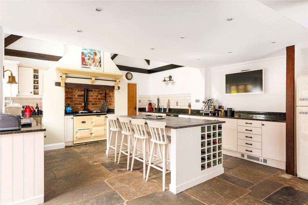 Kitchen/Breakfast