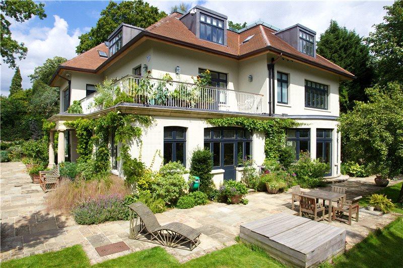 Millfield Lane, Highgate, London, N6 7 bed detached house £39,000 pcm