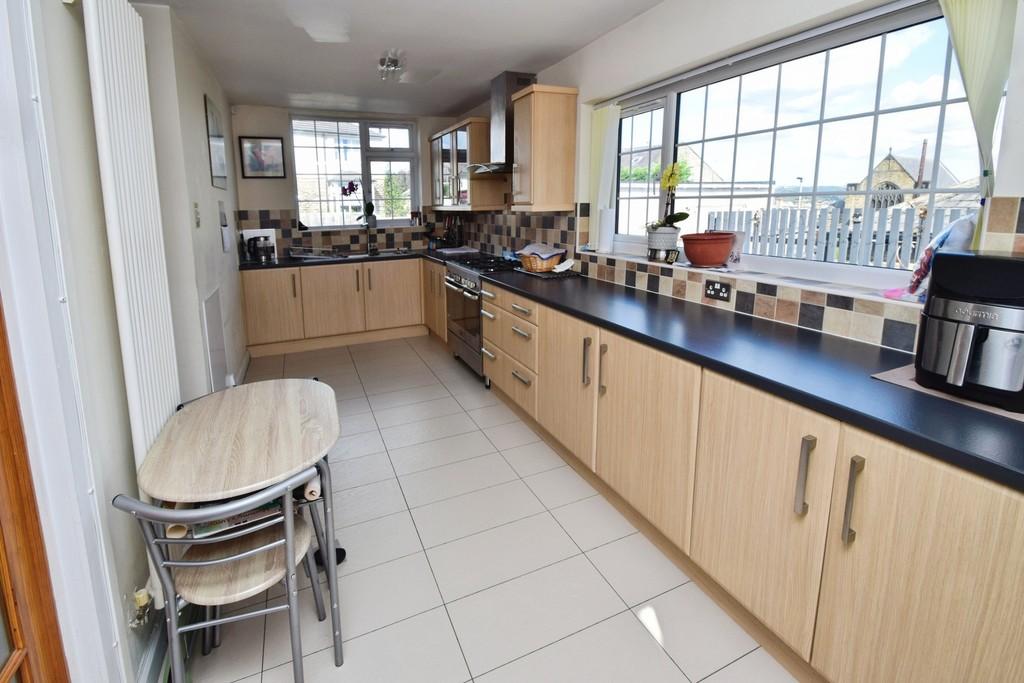 2e934475-Kitchen 202