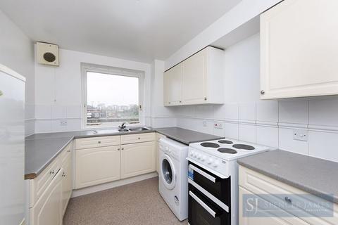 2 bedroom apartment for sale, Felixstowe Court, Galleons Lock, E16
