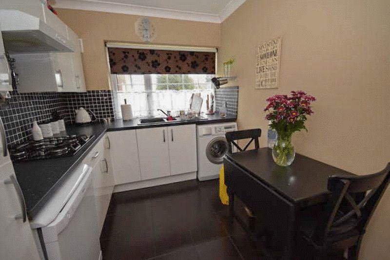Kitchen / Breakfast